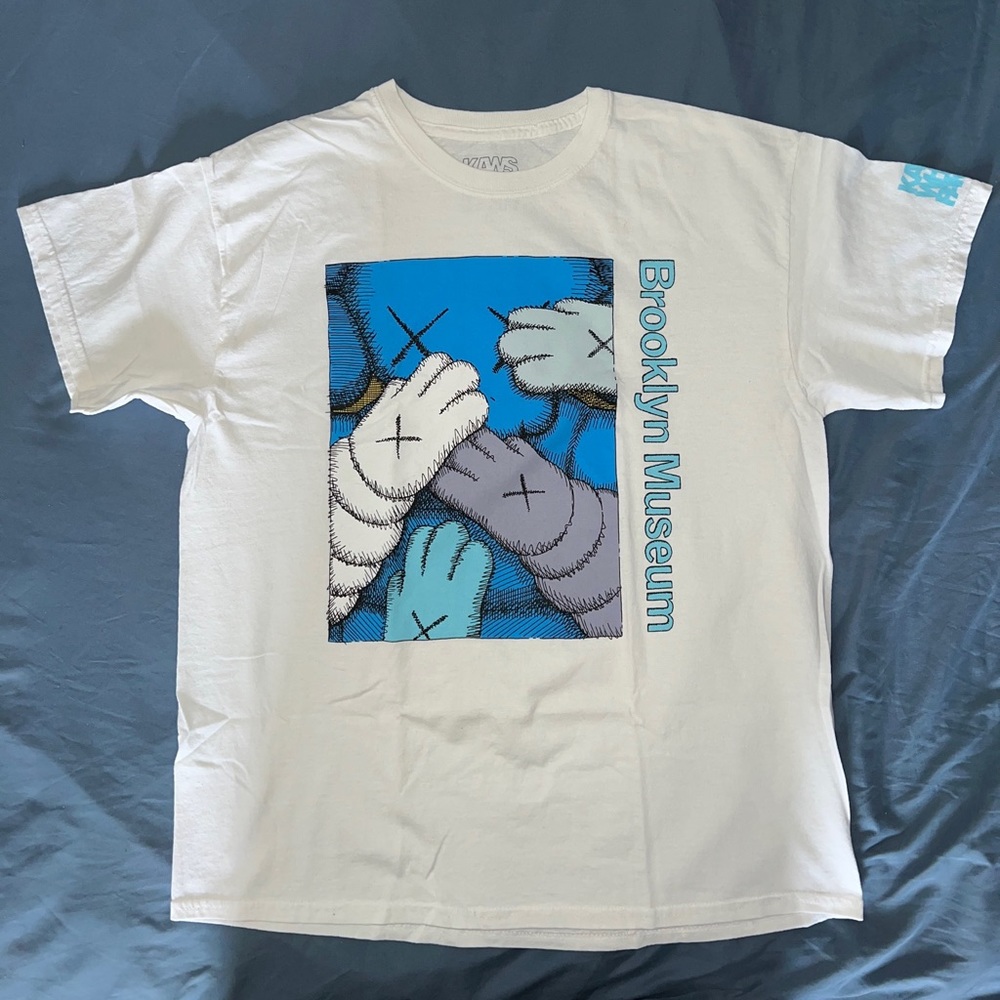 Kaws Brooklyn Museum Urge White/Cyan T-Shirt Size Large